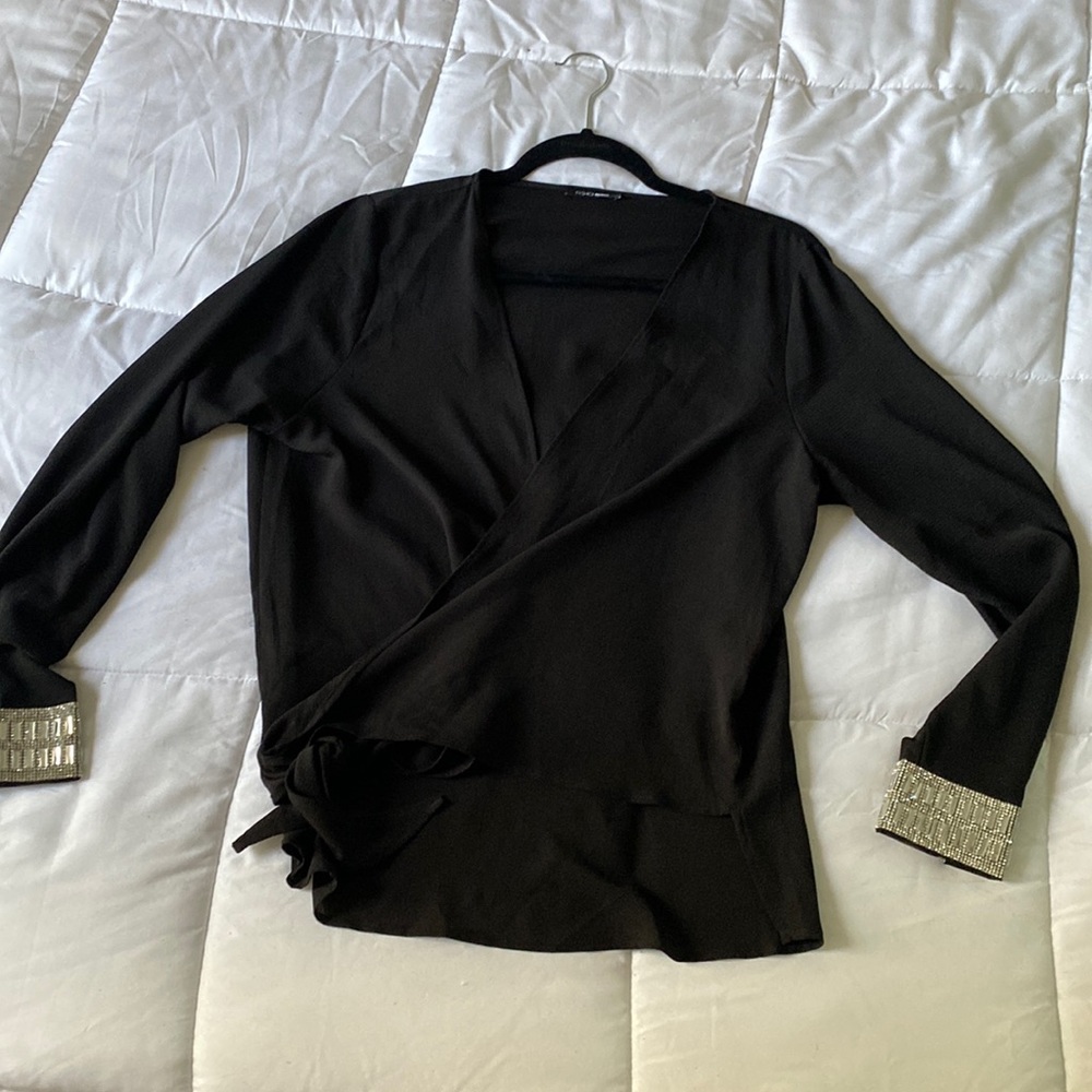 Wrap around top